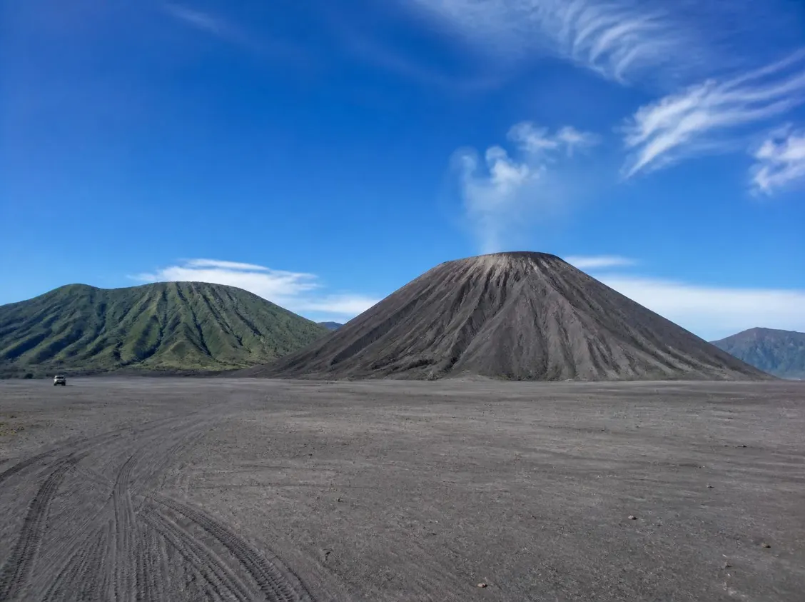Gunung Bromo dan rute wisata sunrise untuk pemula