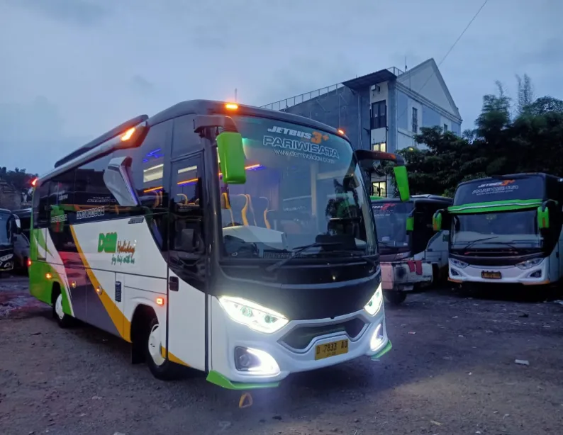 Dokumentasi perjalanan wisata Traphel Nusantara 6