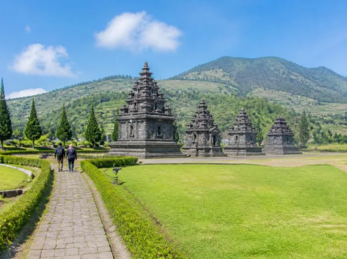 Paket Tour Komplek Candi Arjuna