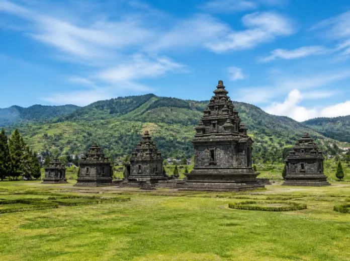 Paket Tour Komplek Candi Arjuna