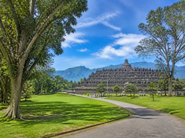 Paket Tour Candi Borobudur