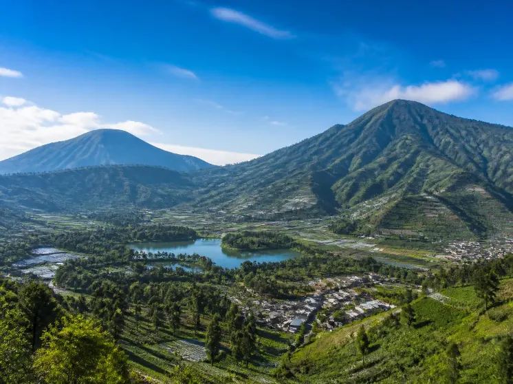 Paket Tour Dieng Plateau