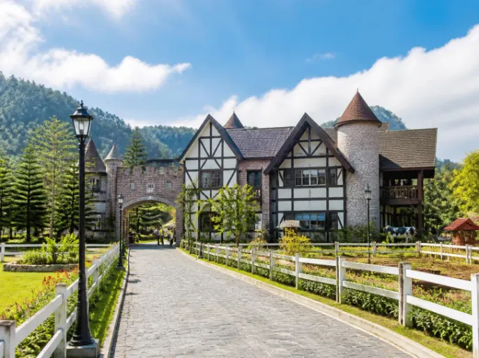 Paket Tour Farm House Lembang