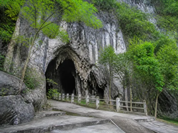 Paket Tour Goa Gong Pacitan