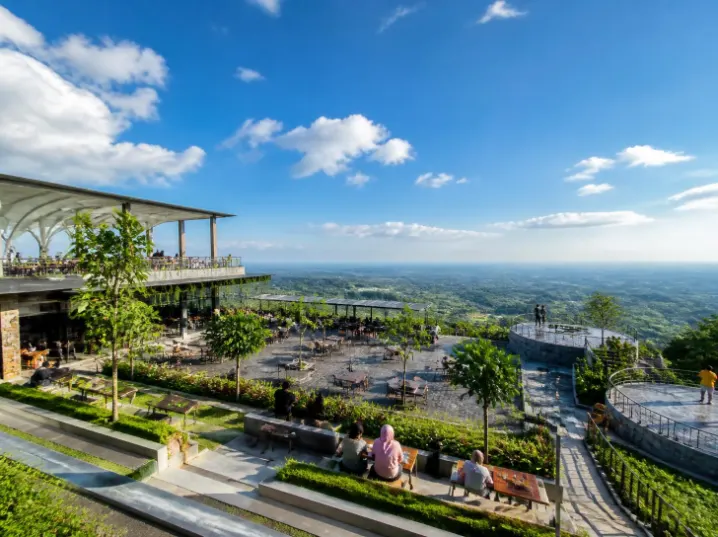 Paket Tour HeHa Sky View