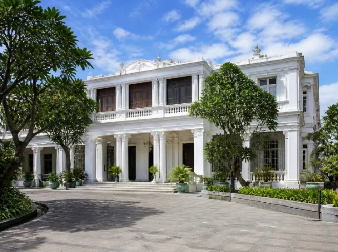 Paket Tour House of Sampoerna