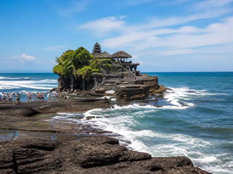Paket Tour Jatiluwih & Tanah Lot