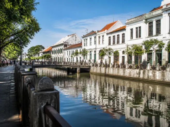 Trip Kuliner Legendaris Kota Tua