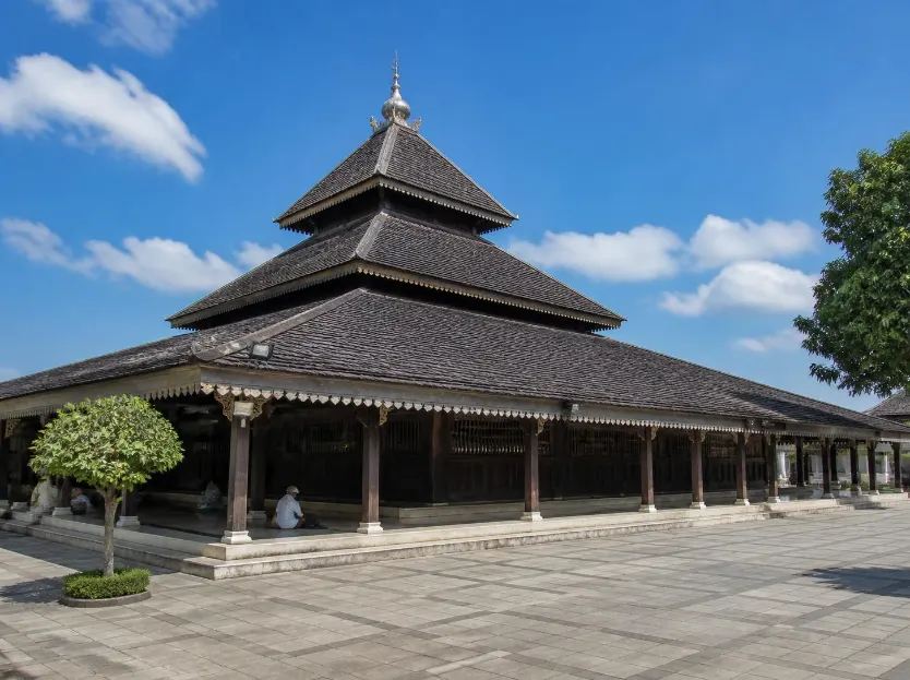 Paket Tour Masjid Agung Demak