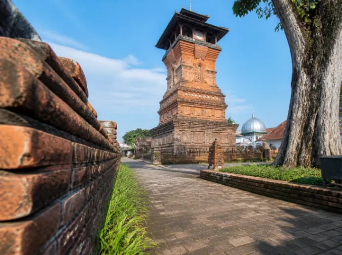 Paket Tour Masjid Menara Kudus