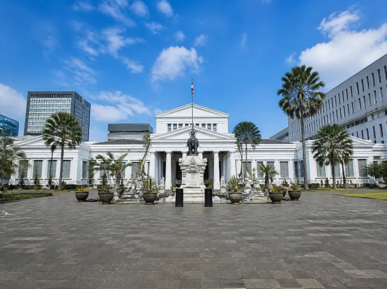 Paket Tour Museum Nasional Indonesia