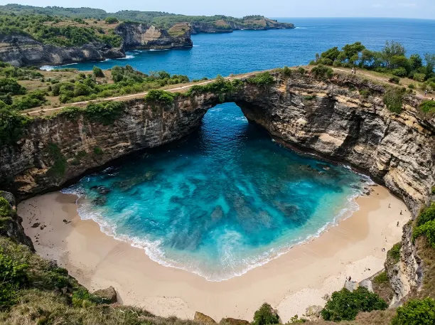 Kunjungan lanjutan ke Crystal Bay