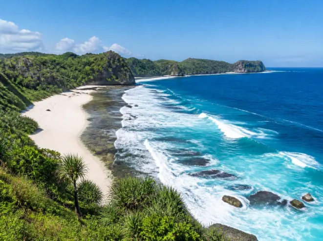 Paket Tour Pantai Krakal