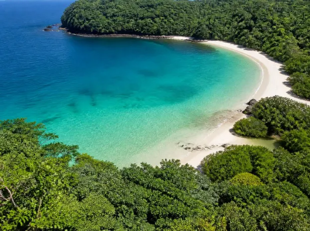 Paket Tour Pantai Tiga Warna