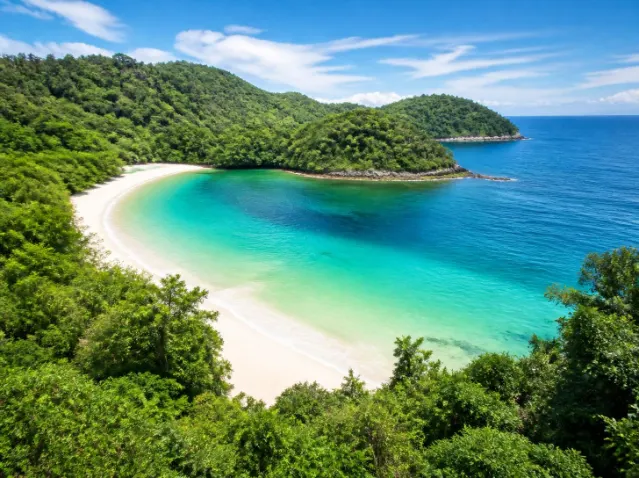 Paket Tour Pantai Tiga Warna