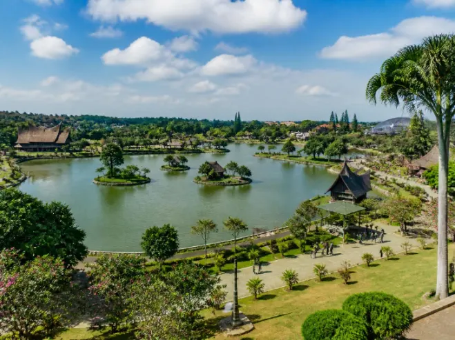 Paket Tour Taman Mini Indonesia Indah