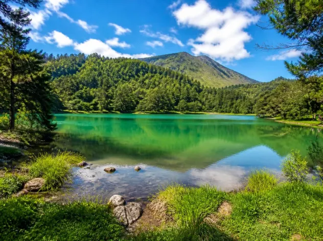 Paket Tour Telaga Warna Dieng